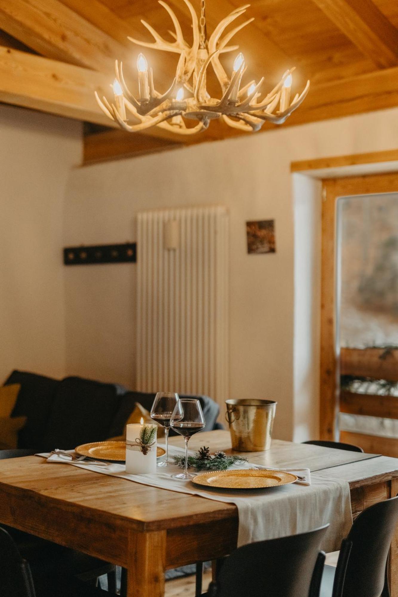 Odomi Maso Nel Bosco Villa Sant'Orsola Bagian luar foto