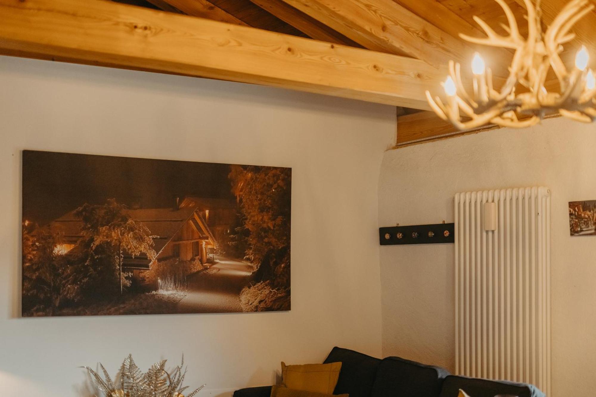 Odomi Maso Nel Bosco Villa Sant'Orsola Bagian luar foto